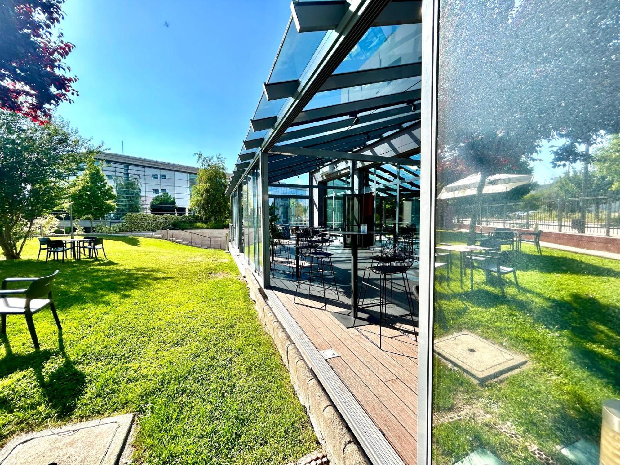 Ramada By Wyndham Madrid Getafe Otel Dış mekan fotoğraf