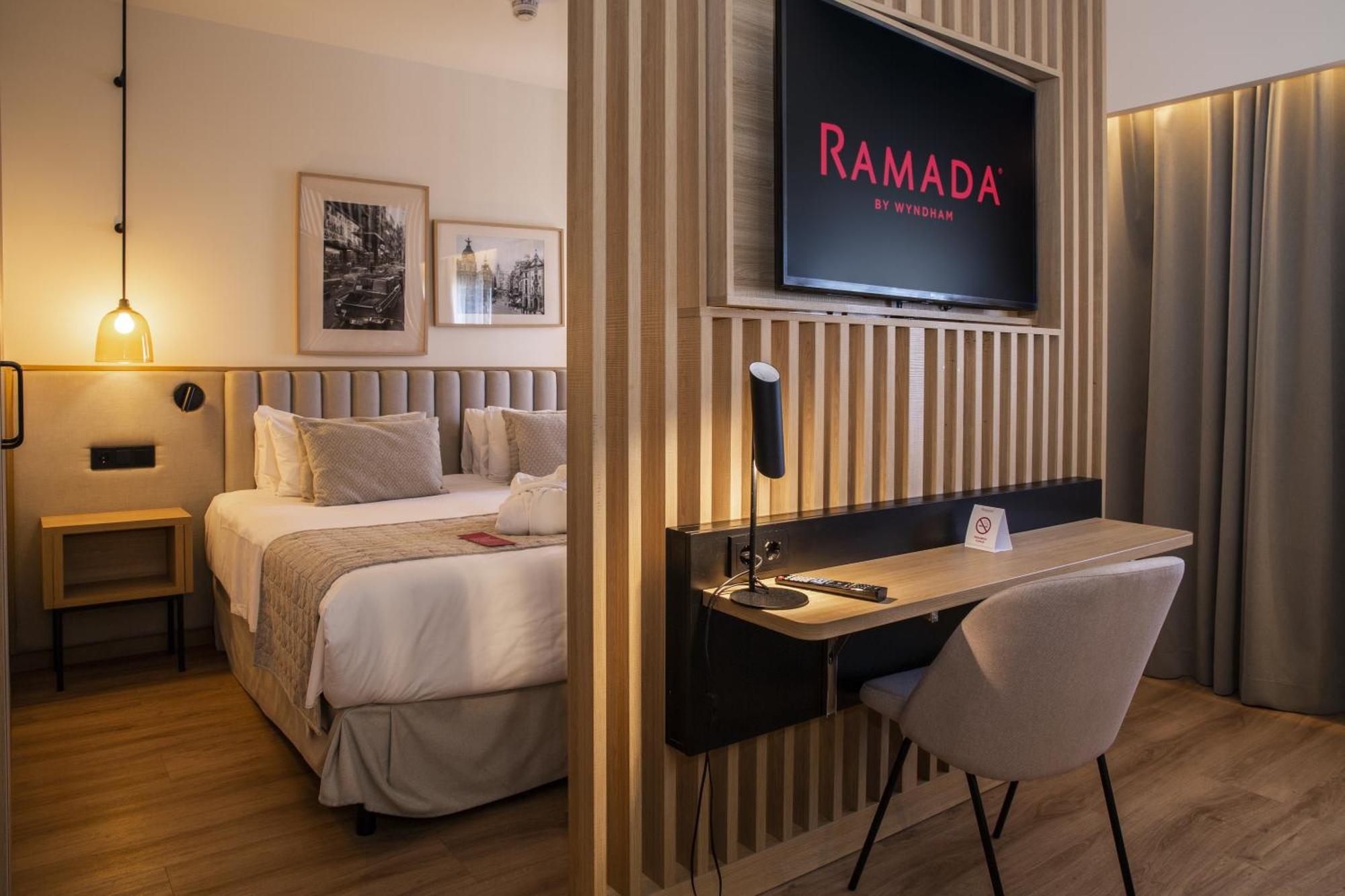 Ramada By Wyndham Madrid Getafe Otel Dış mekan fotoğraf